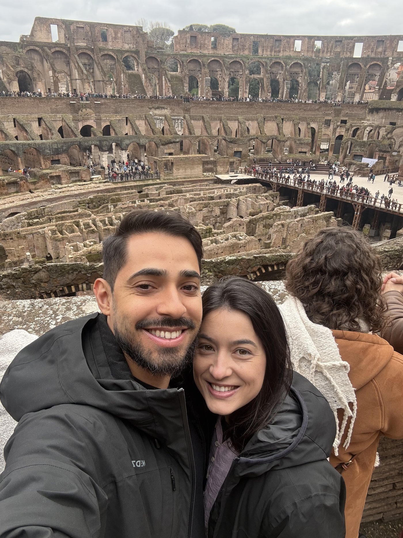 Jordana e Marcus no Coliseu, em Roma